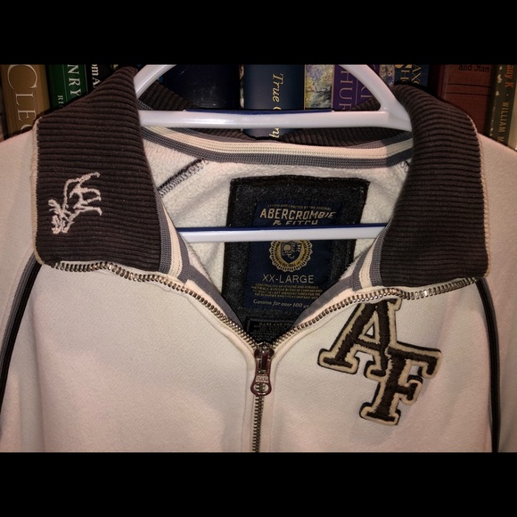 Abercrombie & Fitch jacket - Picture 2 of 4